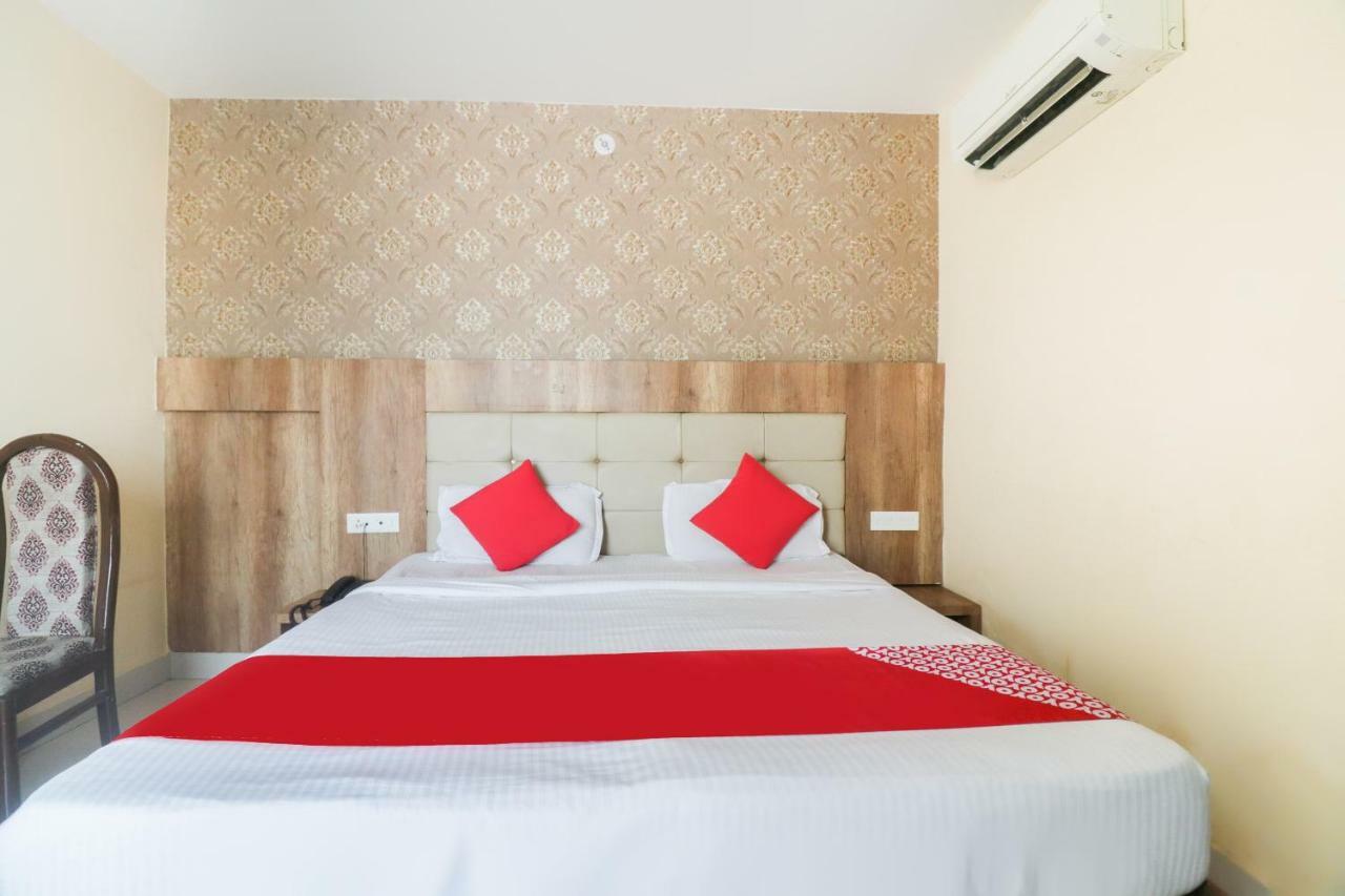 Oyo 48974 Hotel Shweta Residency Varanasi Eksteriør bilde